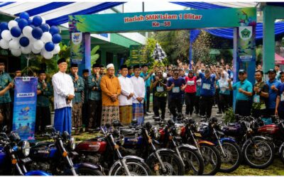 Semarak Harlah Ke-58, SMK Islam 1 Blitar Gelar Kontes Motor, Fun Run, Jalan Sehat, hingga Pengajian Akbar